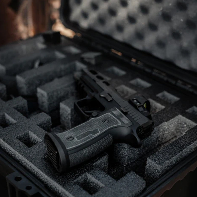 18" MEDIUM CASE #997-7 SLOT, 14 MAG PRE-CUT FOAM