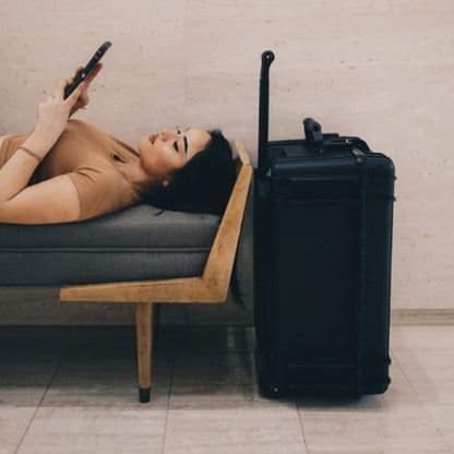 31" LARGE ROLLING CASE #1258 - PLUCKABLE FOAM-EMPTY CASE